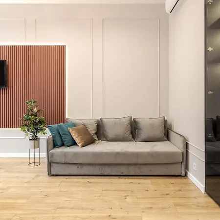 Leogrand On Leontovicha 17 Apartment
